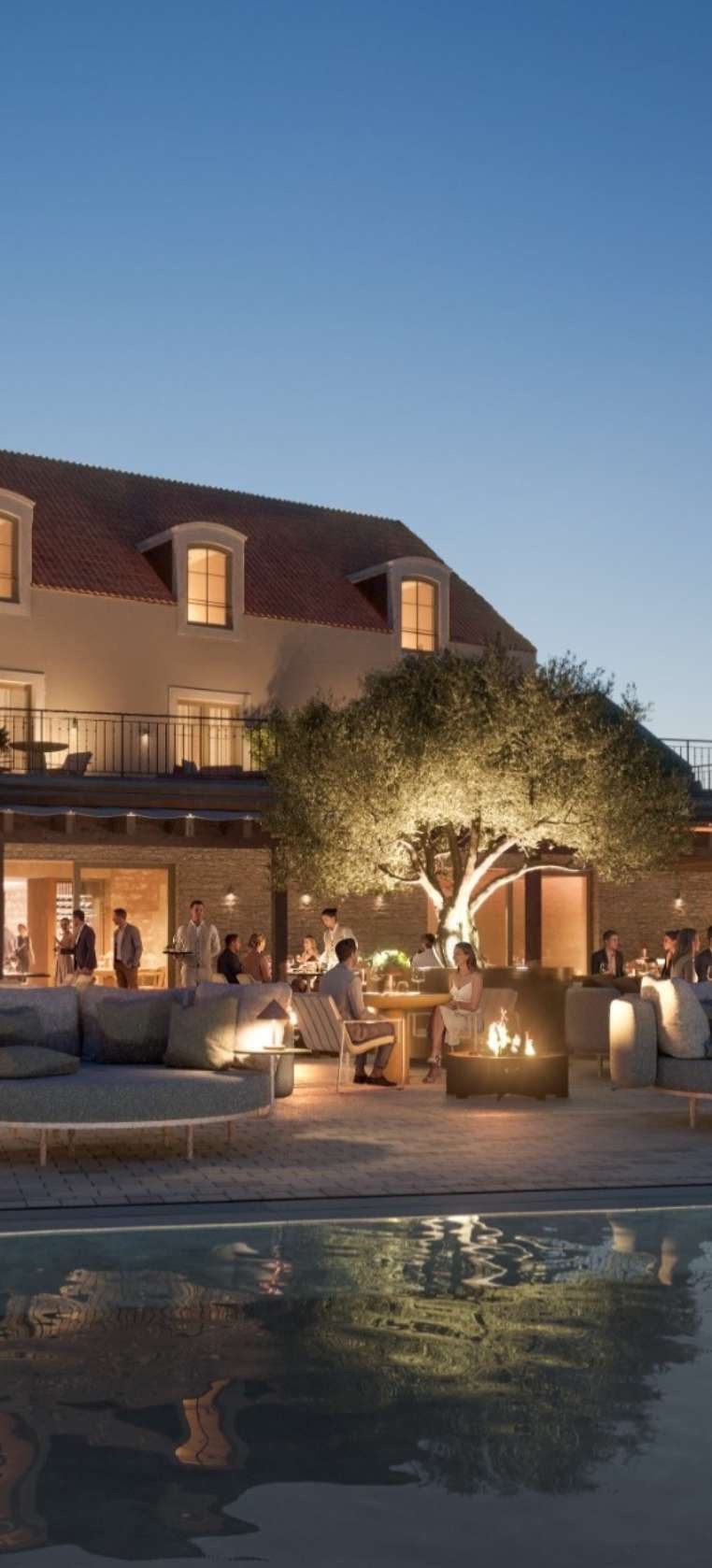 Maison Le Chevreuil at dusk